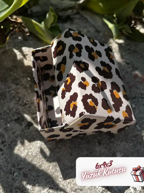 Kampanyalı! 6x4x3 Leopar Desenli Süngerli Yüzük Kutusu [Demonte]